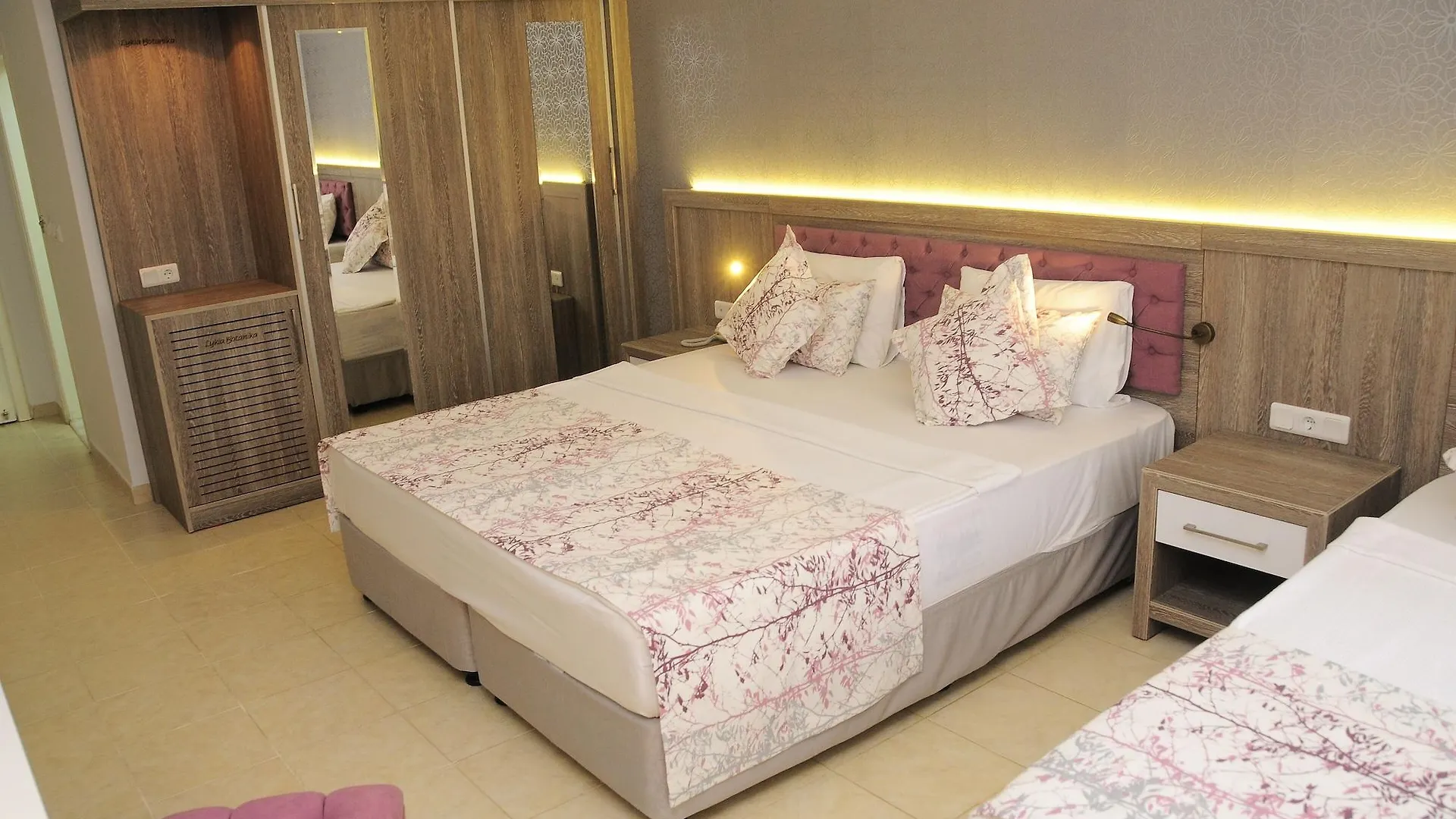 Lykia Botanika Beach Fun & Club Fethiye Hotel