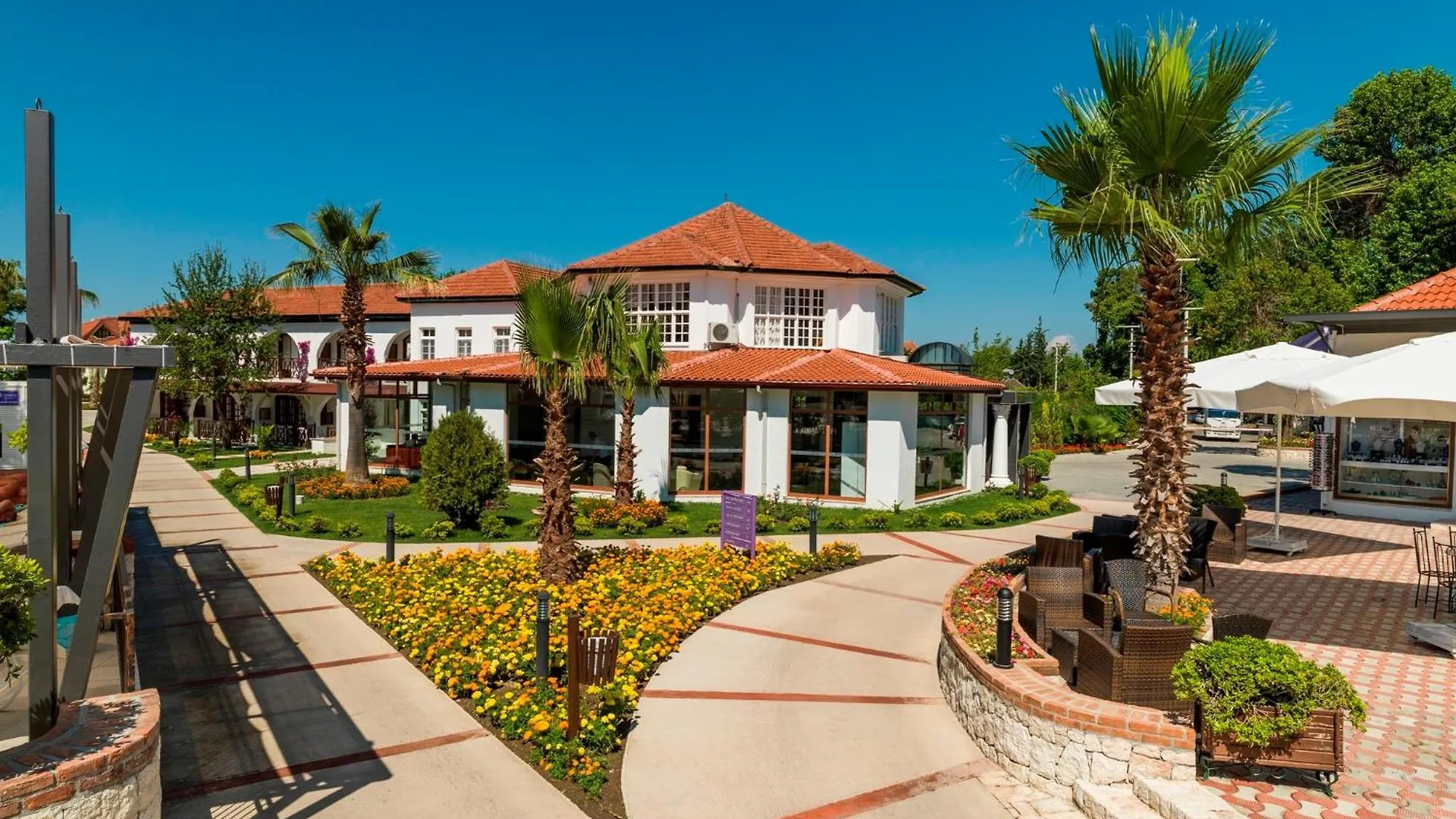 Lykia Botanika Beach Fun & Club Fethiye Hotel