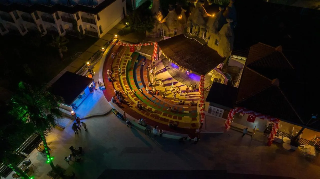 Lykia Botanika Beach Fun & Club Fethiye