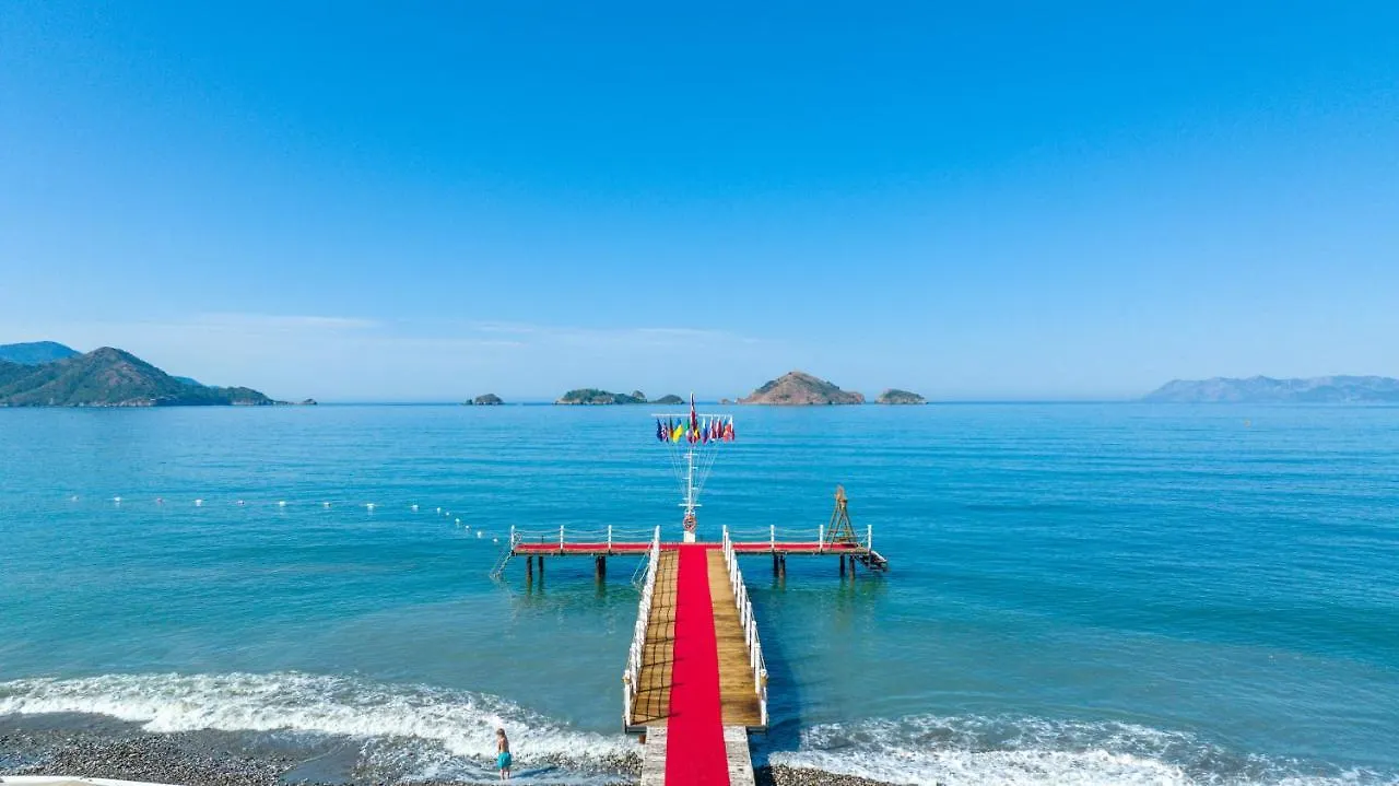 Lykia Botanika Beach Fun & Club Fethiye Hotel
